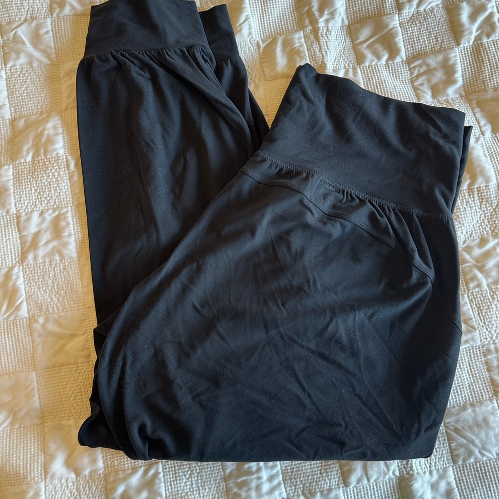 Athleta Salutation Jogger